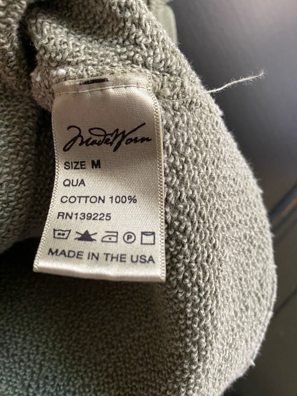 MadeWorn short sleeve sweatshirt - Picture 6 of 6